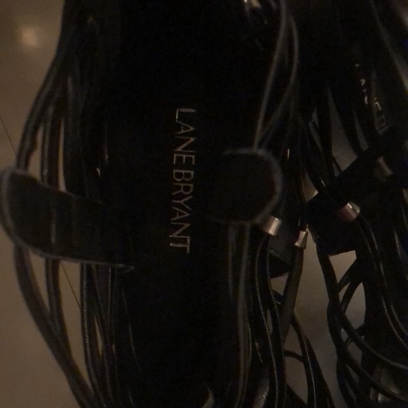 Heels - Picture 5 of 6